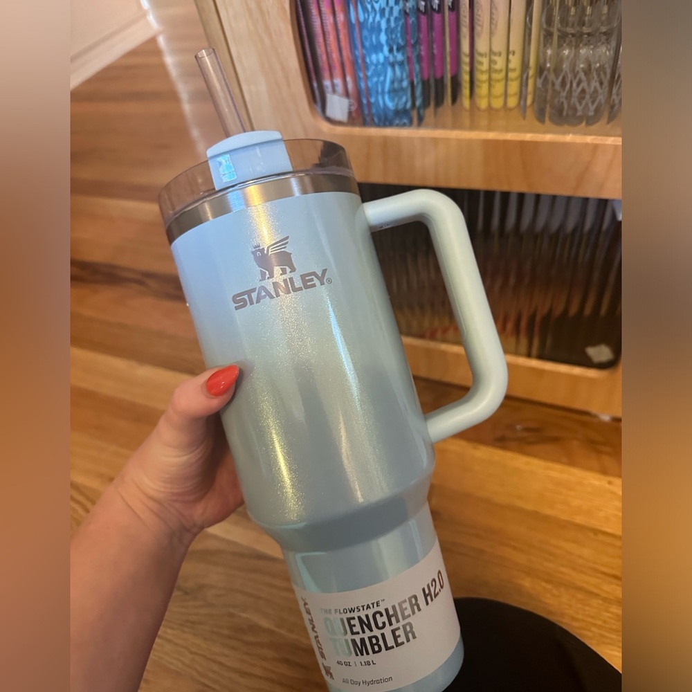 NWT LIMITED edition Stanley x Target blueberry milk 🫐